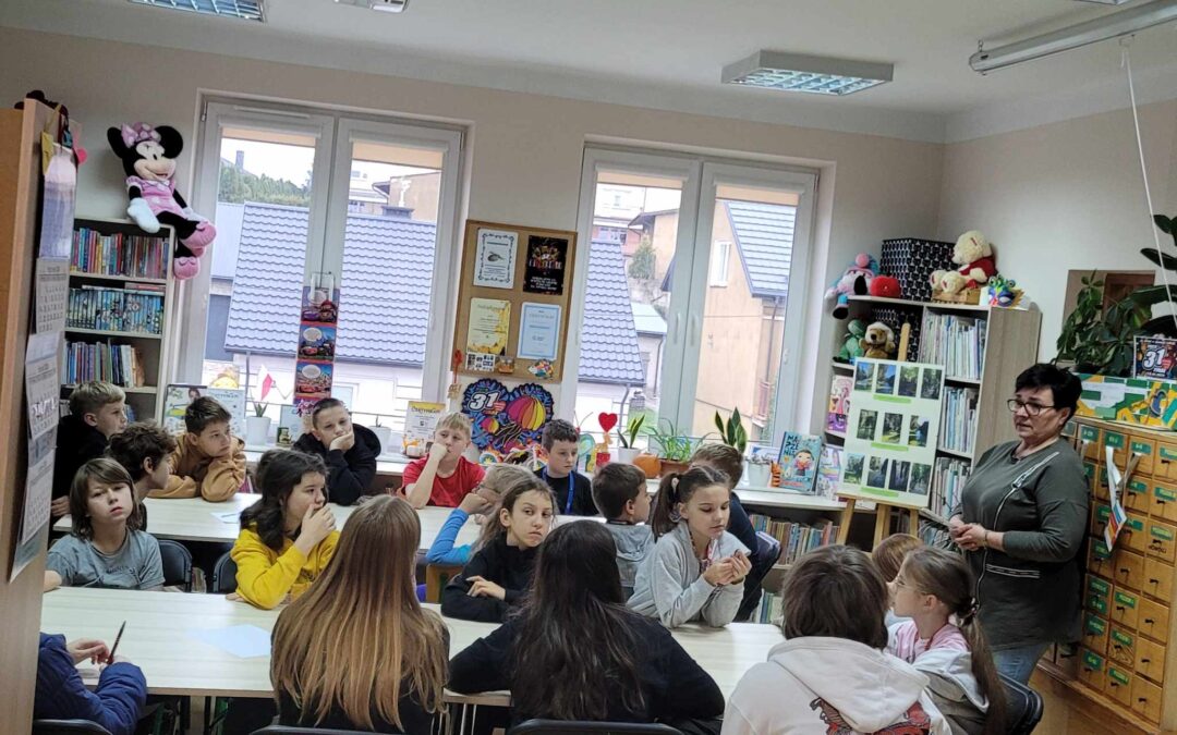 Zajęcia biblioteczne z klasą 5b.
