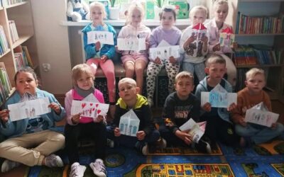 Przedszkolaki w bibliotece-,, Moja rodzina”